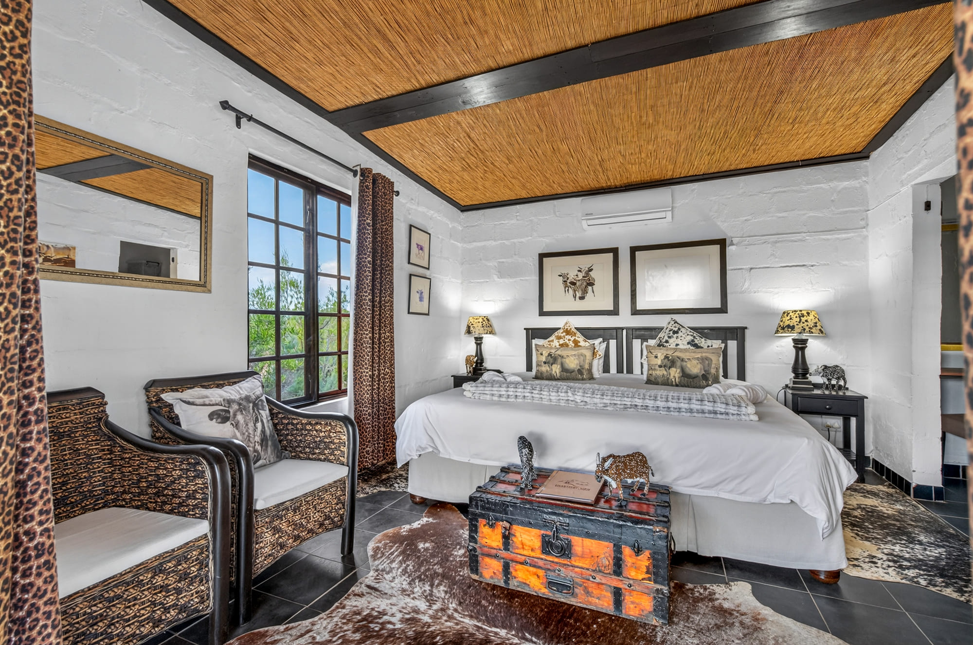 Nguni Chalet Bedroom L